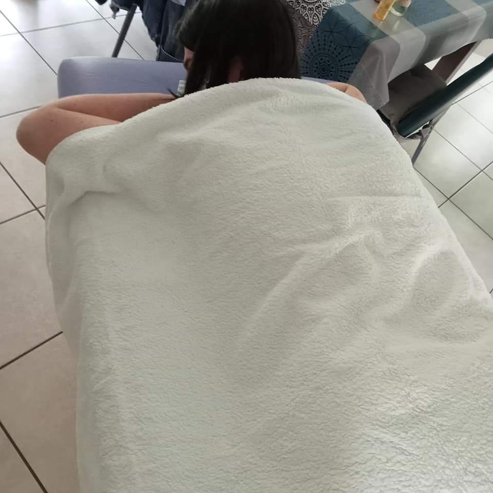 massage relaxant du dos à saint-brieuc