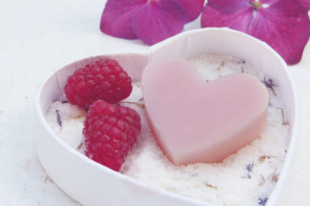 Aimer son corps avec l'alimentation et le cosmétique